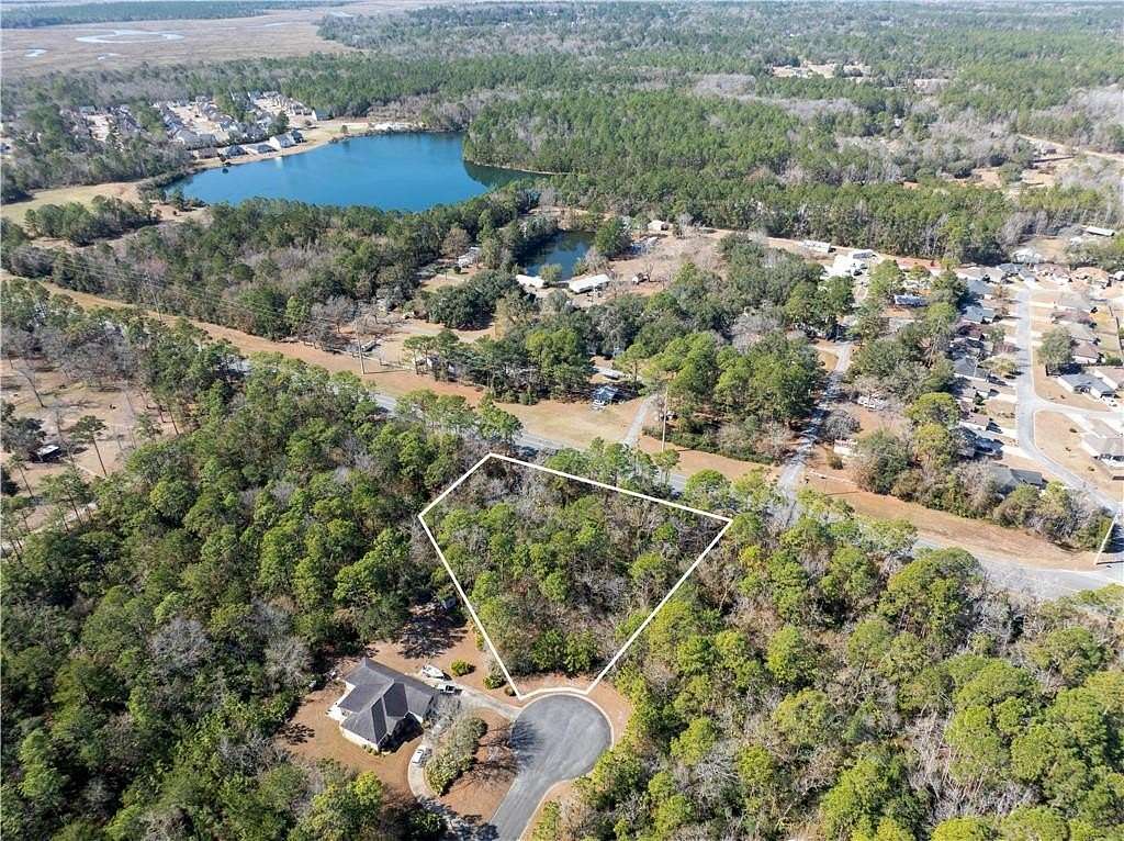 1 Acre of Residential Land for Sale in Brunswick, Georgia