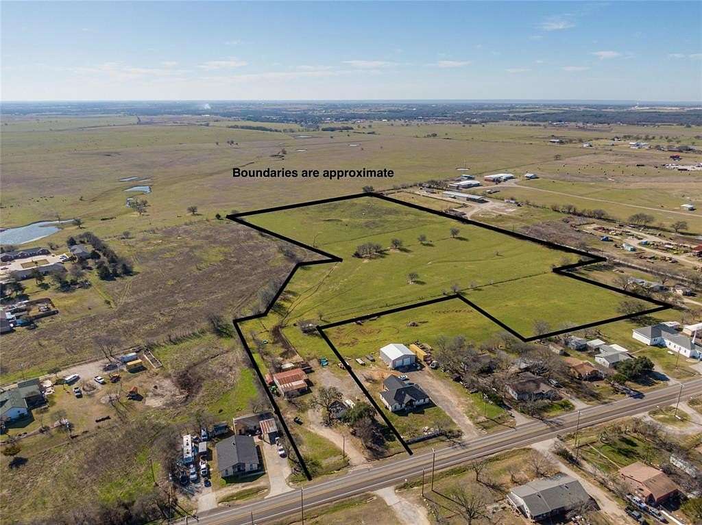 17 Acres of Land for Sale in Waxahachie, Texas