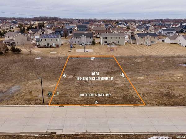 0.29 Acres of Residential Land for Sale in Davenport, Iowa