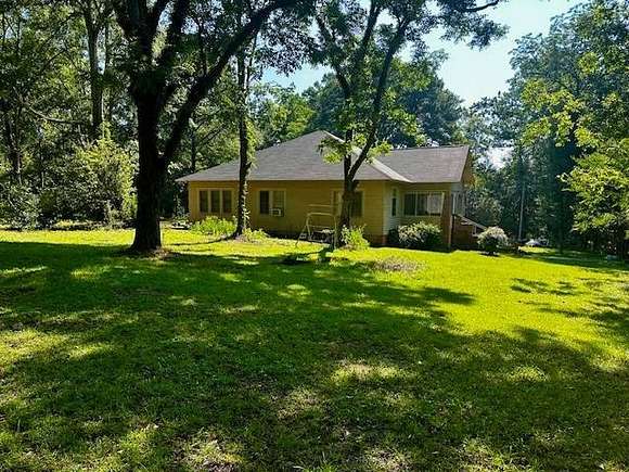 4.8 Acres of Residential Land with Home for Sale in Red Level, Alabama