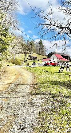 35 Acres of Land with Home for Sale in Sandy Hook, Kentucky