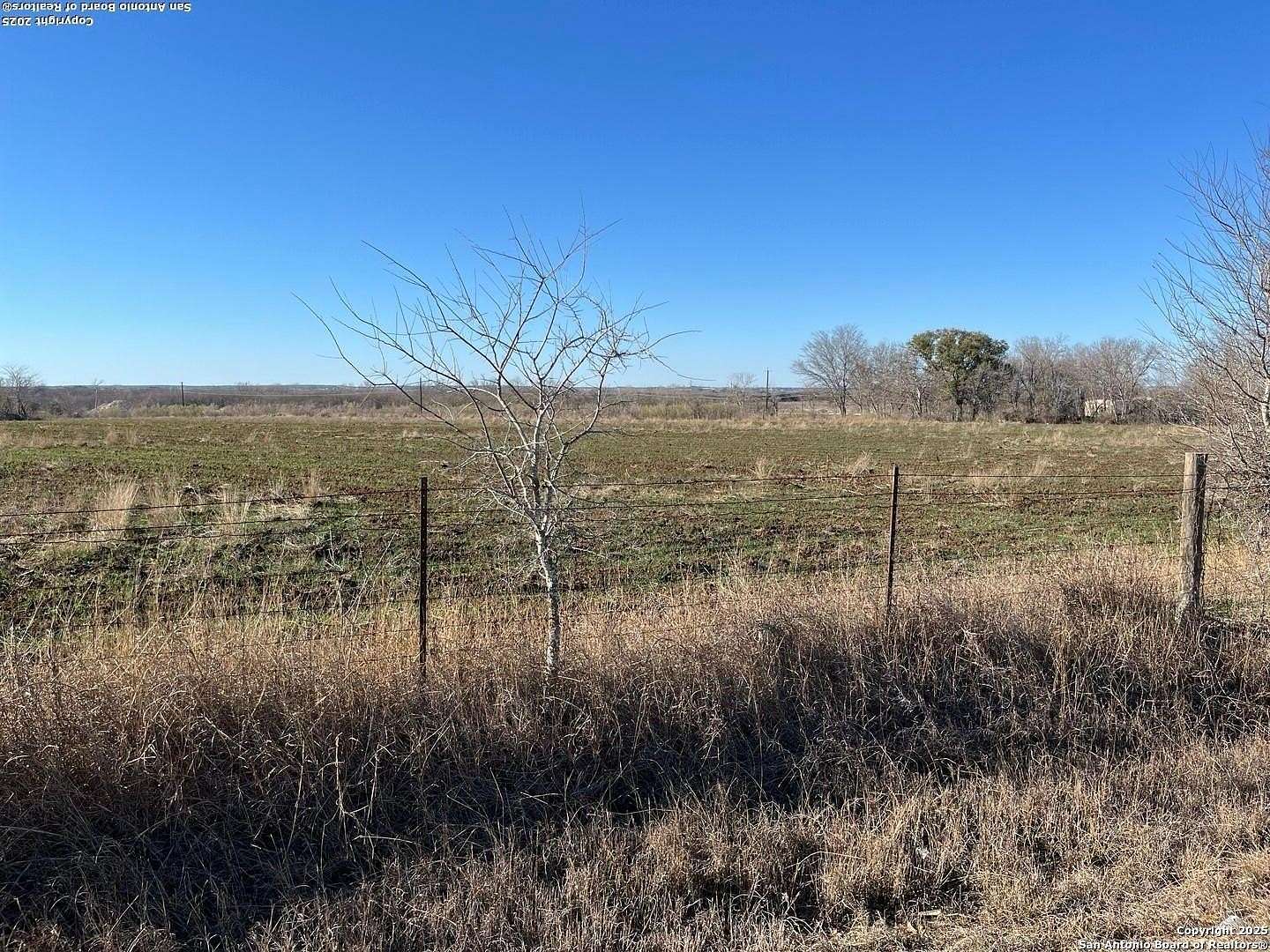 5.83 Acres of Land for Sale in Atascosa, Texas