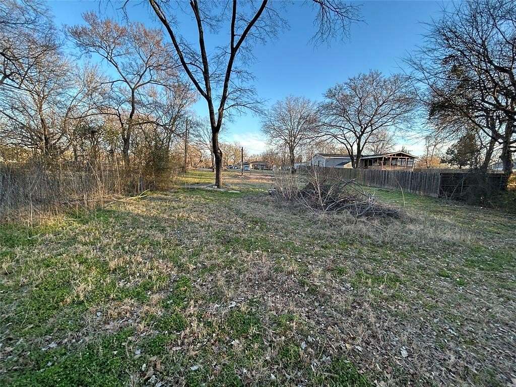 0.67 Acres of Land for Sale in Gun Barrel City, Texas