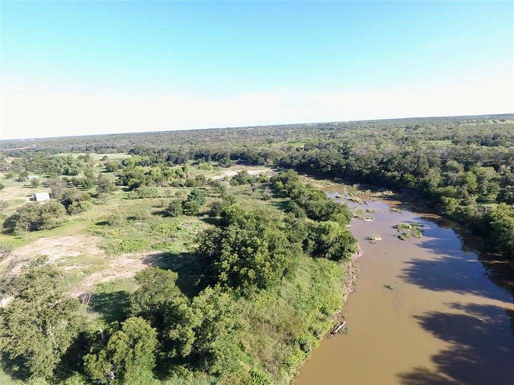 2.5 Acres of Land for Sale in Mullin, Texas