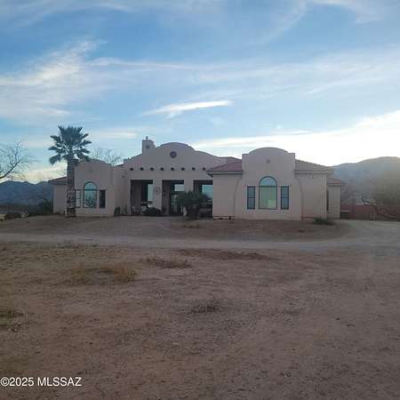4 Acres of Residential Land with Home for Sale in Cochise, Arizona