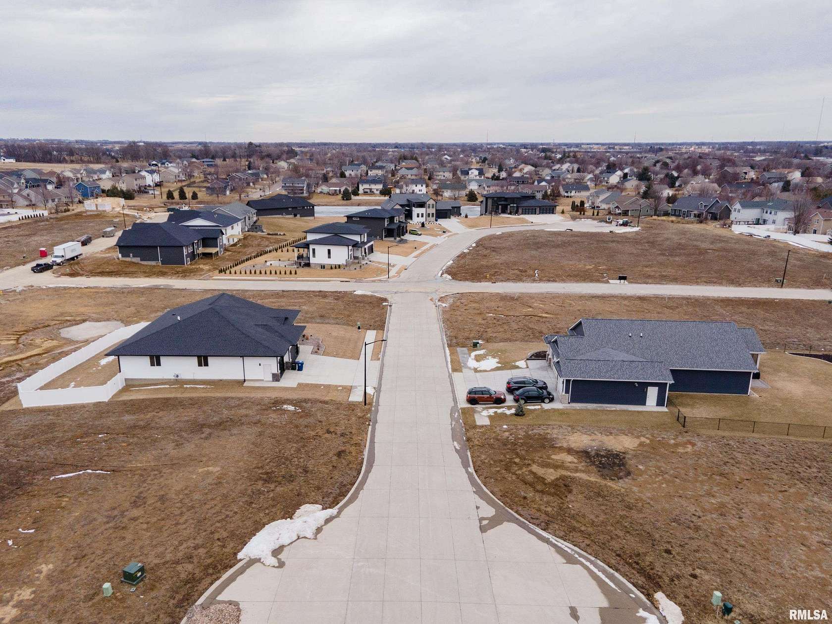 0.27 Acres of Residential Land for Sale in Davenport, Iowa