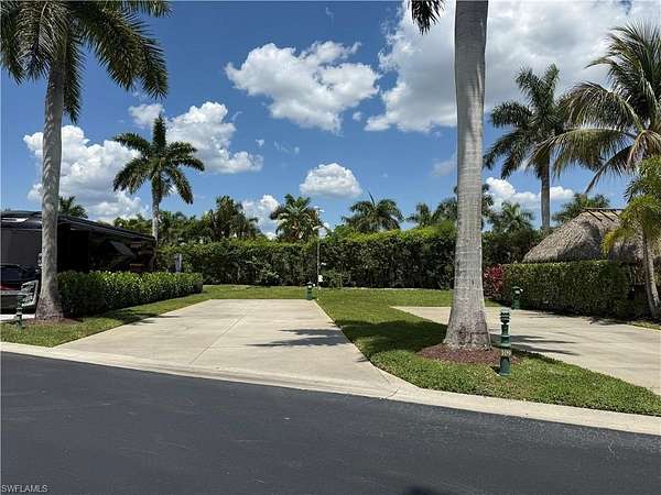 0.06 Acres of Land for Sale in Naples, Florida