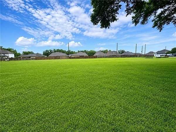 2 Acres of Commercial Land for Sale in Destrehan, Louisiana