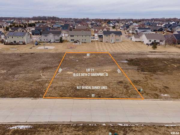 0.29 Acres of Residential Land for Sale in Davenport, Iowa