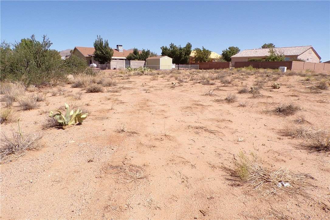0.38 Acres of Residential Land for Sale in Kingman, Arizona