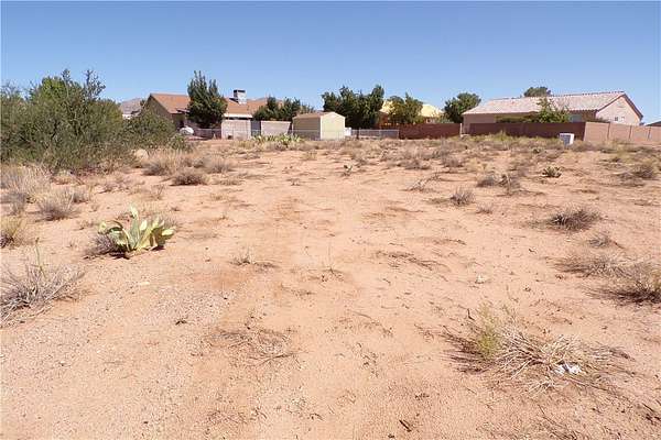 0.38 Acres of Residential Land for Sale in Kingman, Arizona
