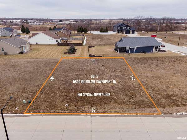 0.28 Acres of Residential Land for Sale in Davenport, Iowa