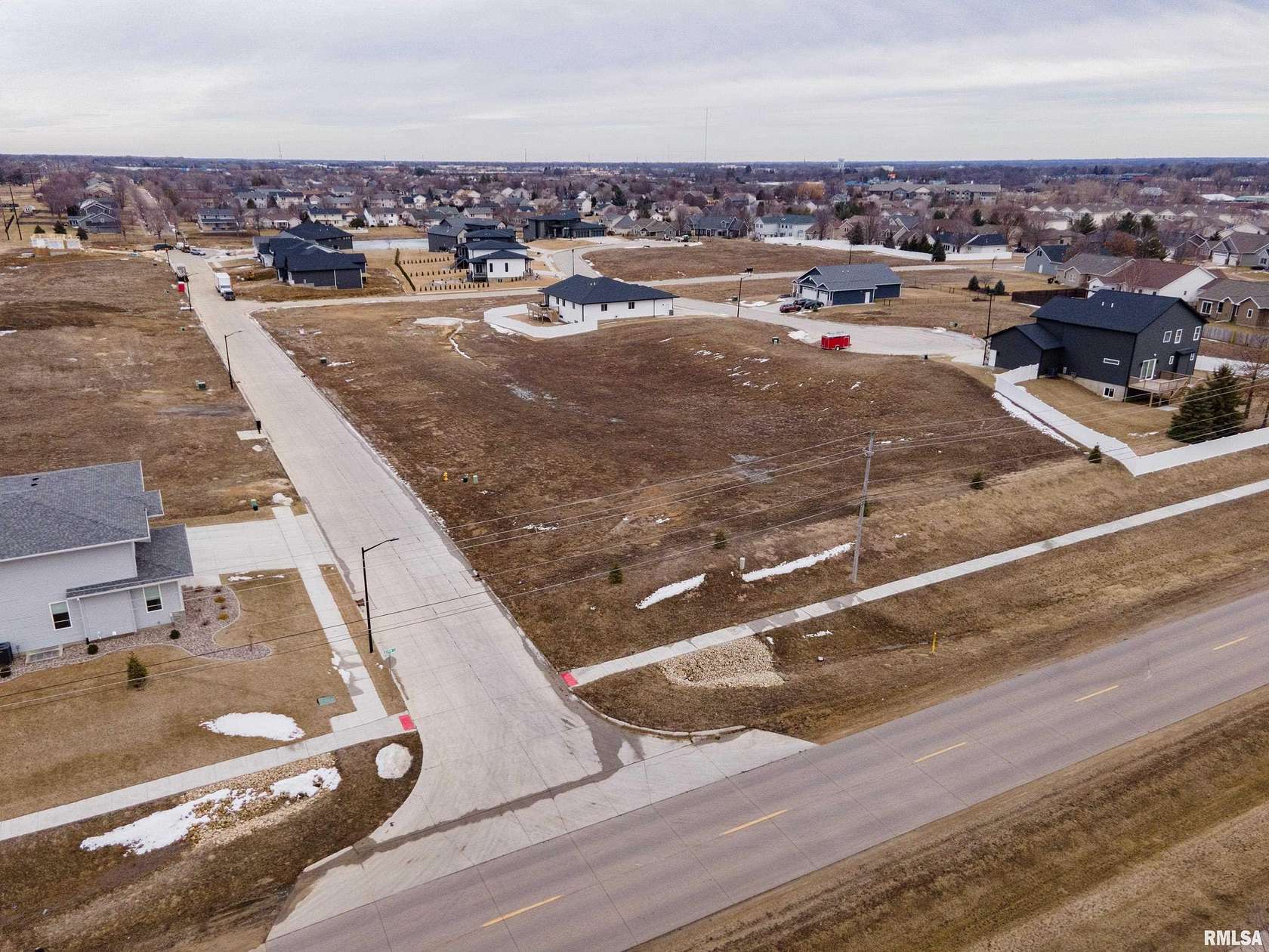 0.3 Acres of Residential Land for Sale in Davenport, Iowa