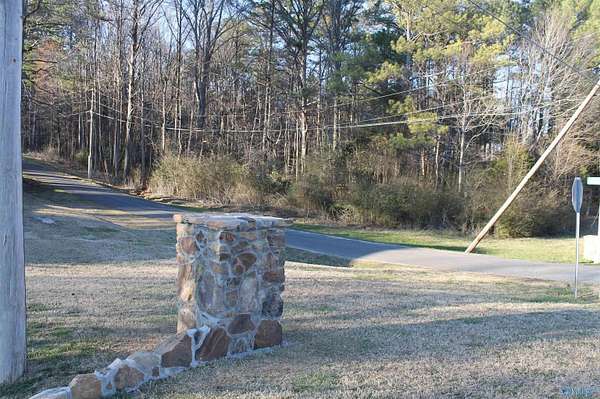 0.83 Acres of Residential Land for Sale in Fort Payne, Alabama