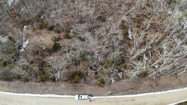 4.5 Acres of Residential Land for Sale in Urbana, Missouri