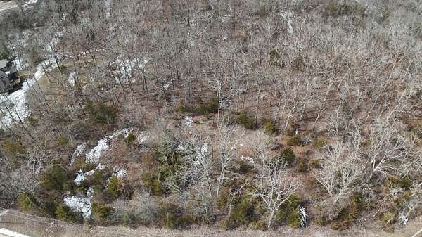 4.5 Acres of Residential Land for Sale in Urbana, Missouri