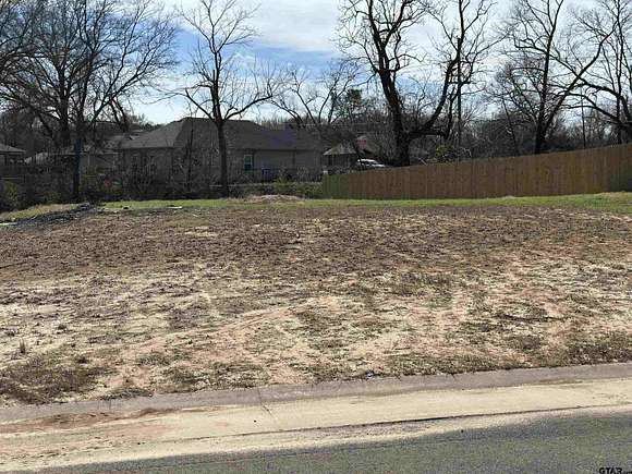 0.29 Acres of Residential Land for Sale in Mount Pleasant, Texas
