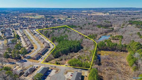 7.5 Acres of Residential Land for Sale in Decatur, Alabama