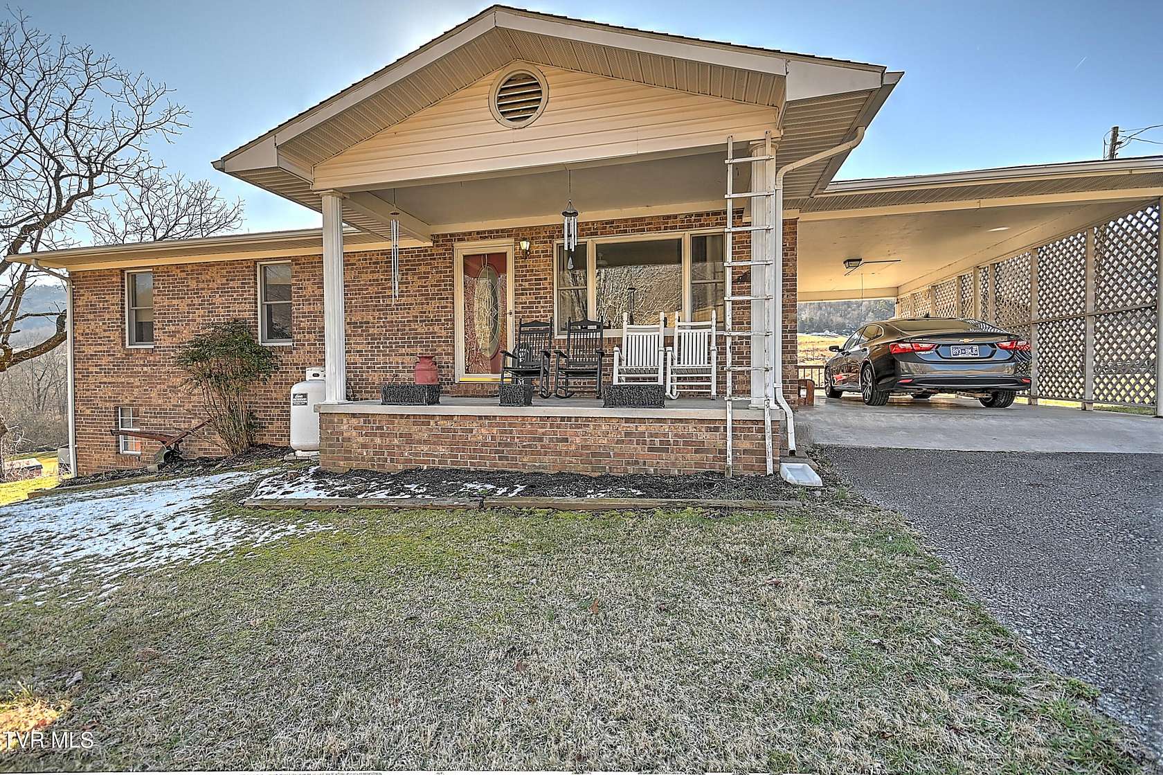 91.6 Acres of Agricultural Land with Home for Sale in Jonesville, Virginia