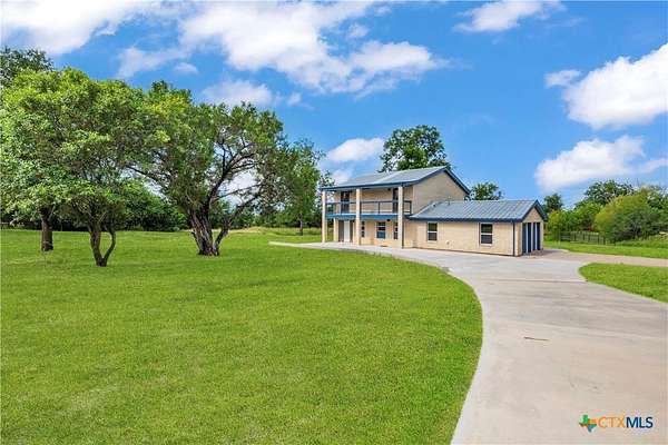 4 Acres of Residential Land with Home for Sale in Killeen, Texas