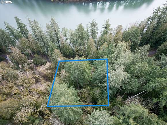 0.28 Acres of Residential Land for Sale in Estacada, Oregon