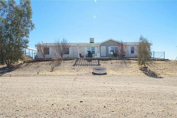 18.7 Acres of Land with Home for Sale in Helendale, California