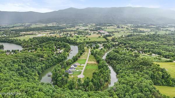 0.5 Acres of Residential Land for Sale in Speedwell, Tennessee