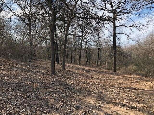 1 Acre of Residential Land for Sale in Harrah, Oklahoma