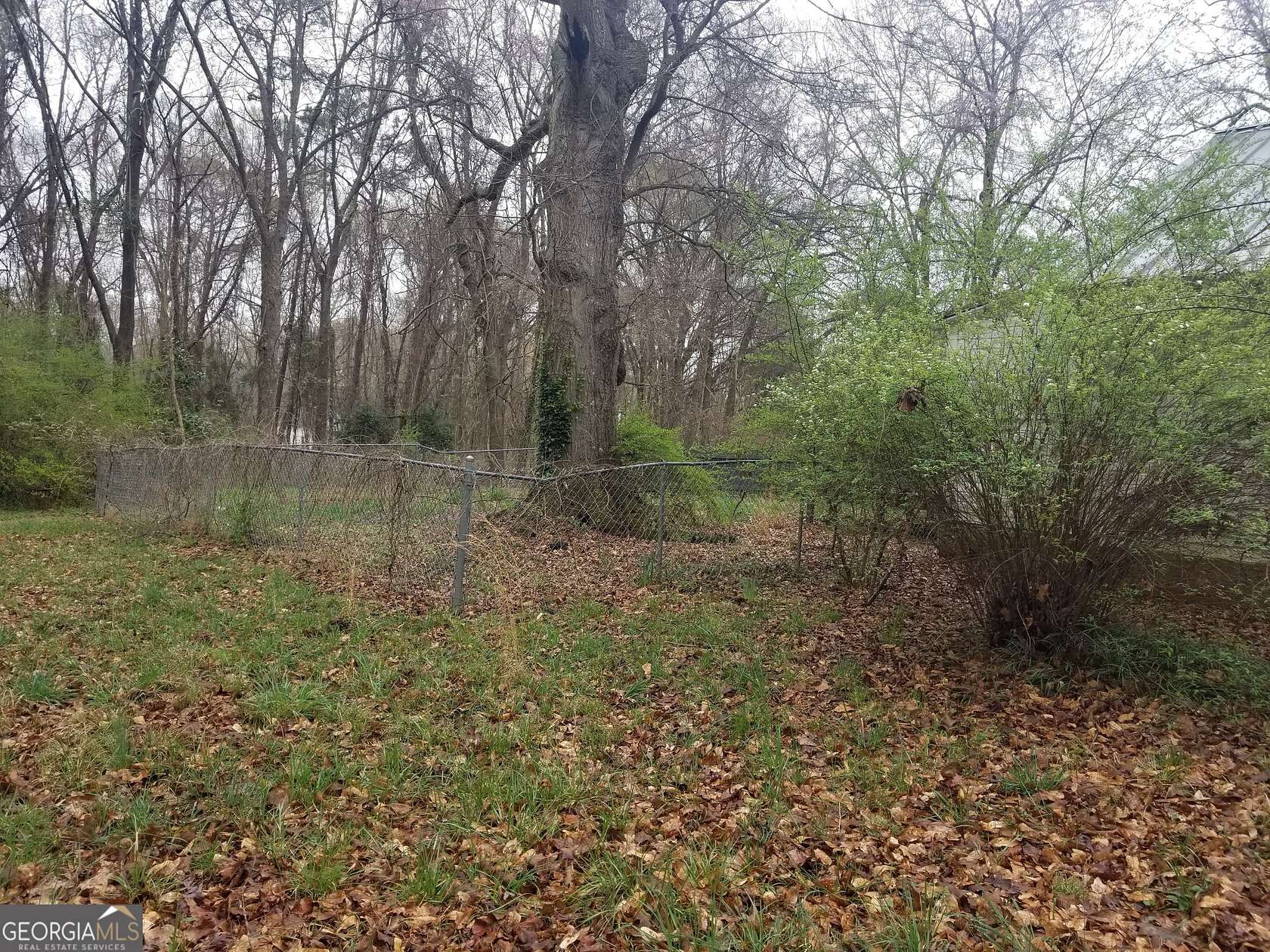 5.19 Acres of Improved Commercial Land for Sale in Statham, Georgia