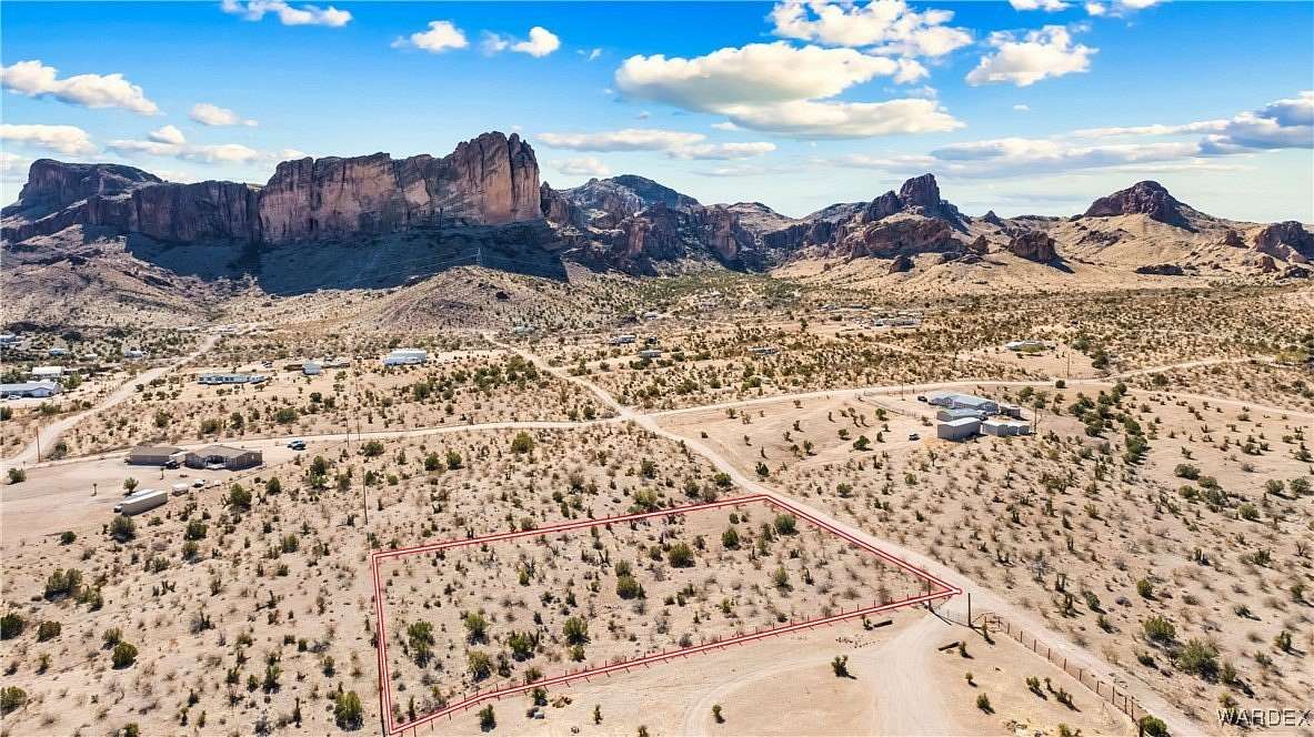 2.35 Acres of Land for Sale in Golden Valley, Arizona