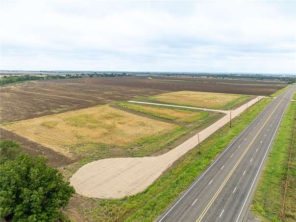 1.73 Acres of Residential Land for Sale in Hillsboro, Texas