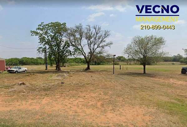 Residential Land for Lease in Pearsall, Texas