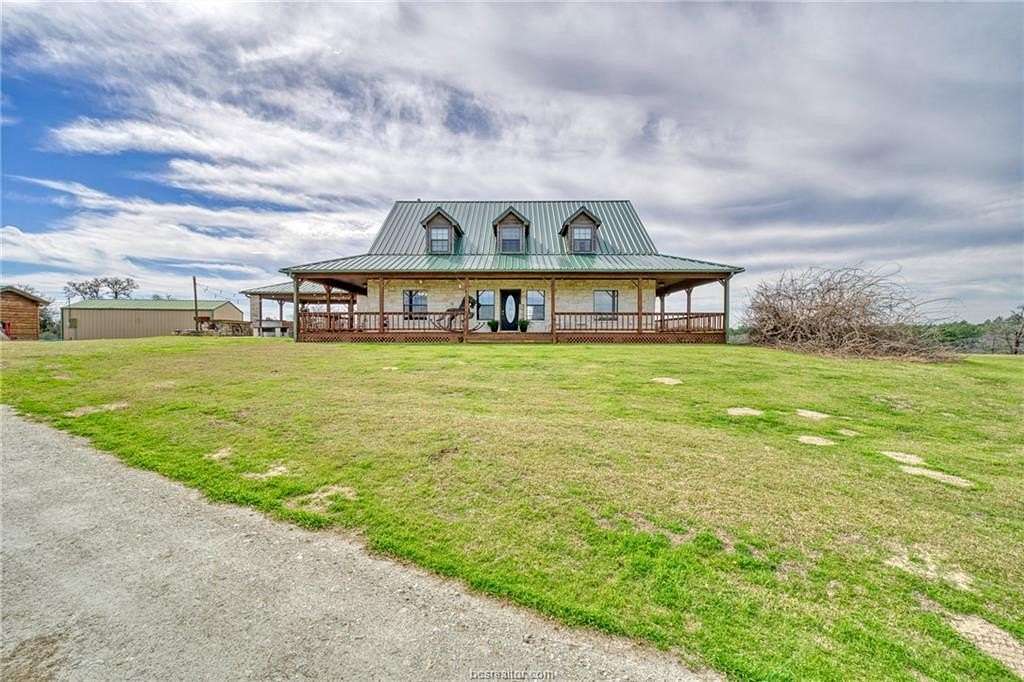 40 Acres of Recreational Land with Home for Sale in Centerville, Texas