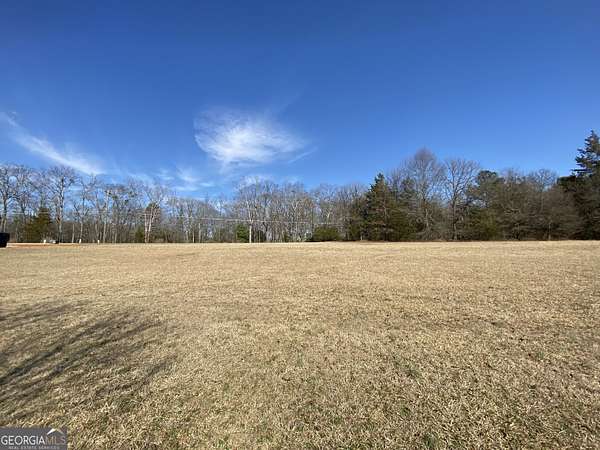 0.55 Acres of Residential Land for Sale in Hartwell, Georgia
