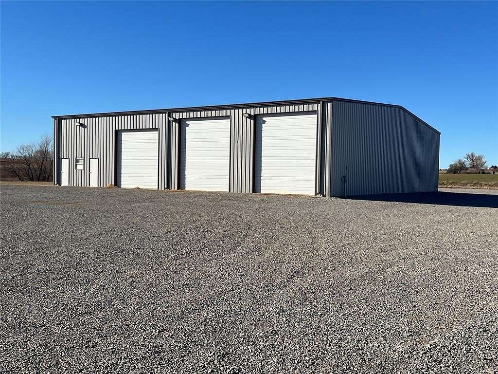 22.1 Acres of Improved Mixed-Use Land for Sale in Elk City, Oklahoma