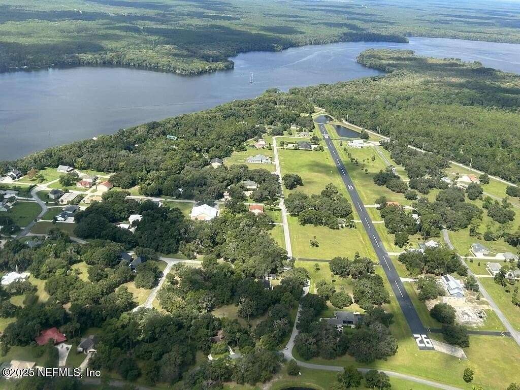 0.81 Acres of Residential Land for Sale in Crescent City, Florida