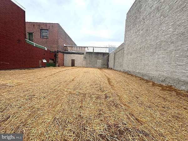 0.05 Acres of Land for Sale in Philadelphia, Pennsylvania