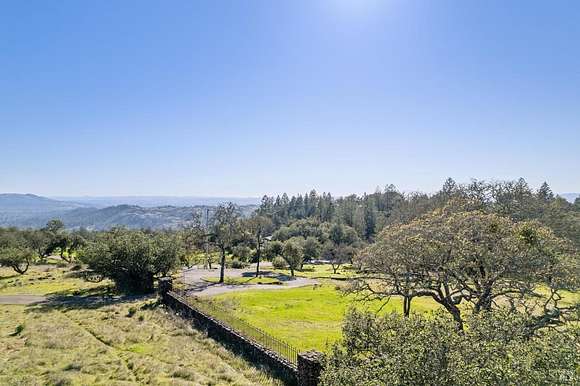 5 Acres of Land for Sale in Santa Rosa, California
