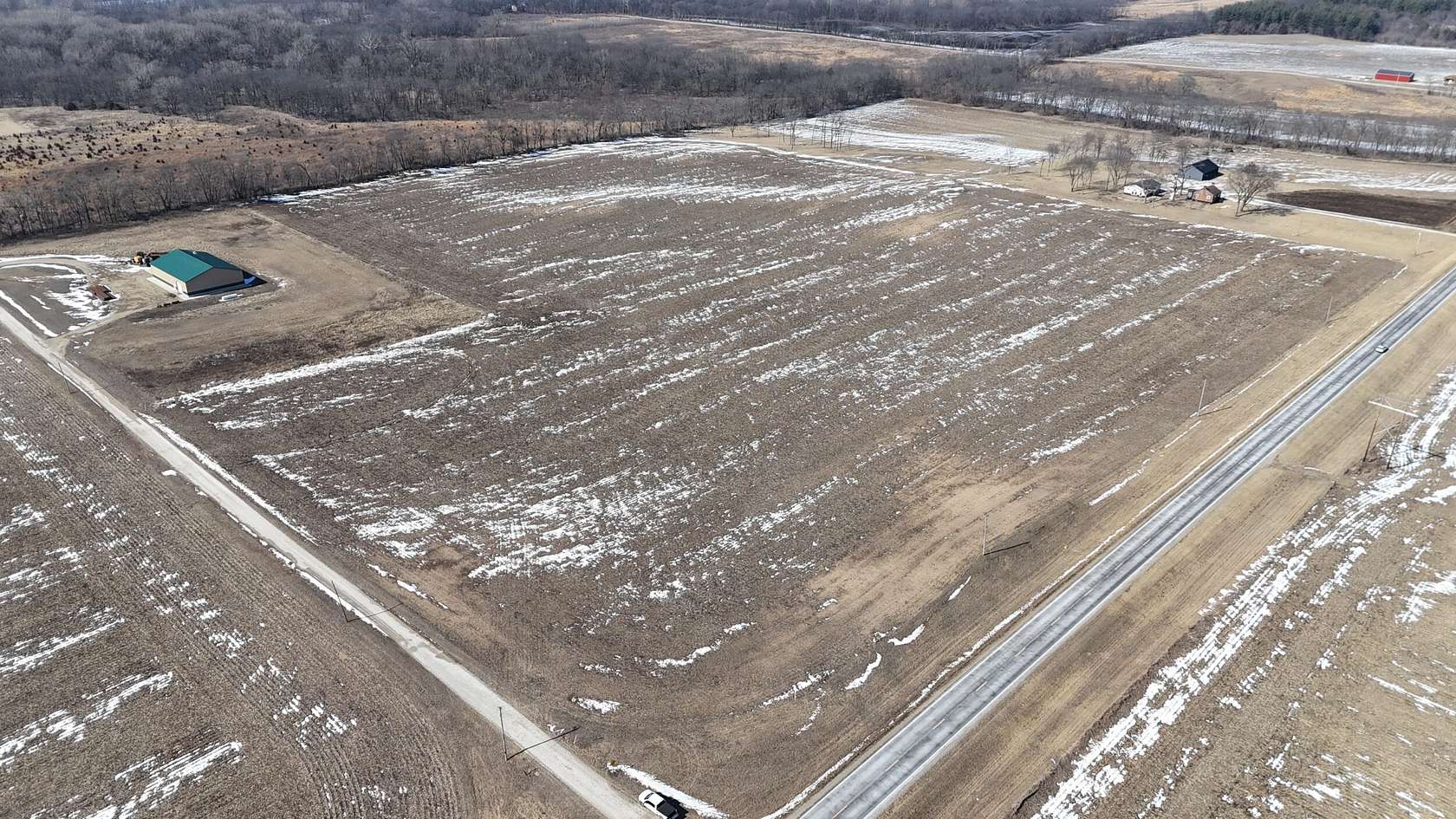 32 Acres of Recreational Land & Farm for Sale in Hennepin, Illinois