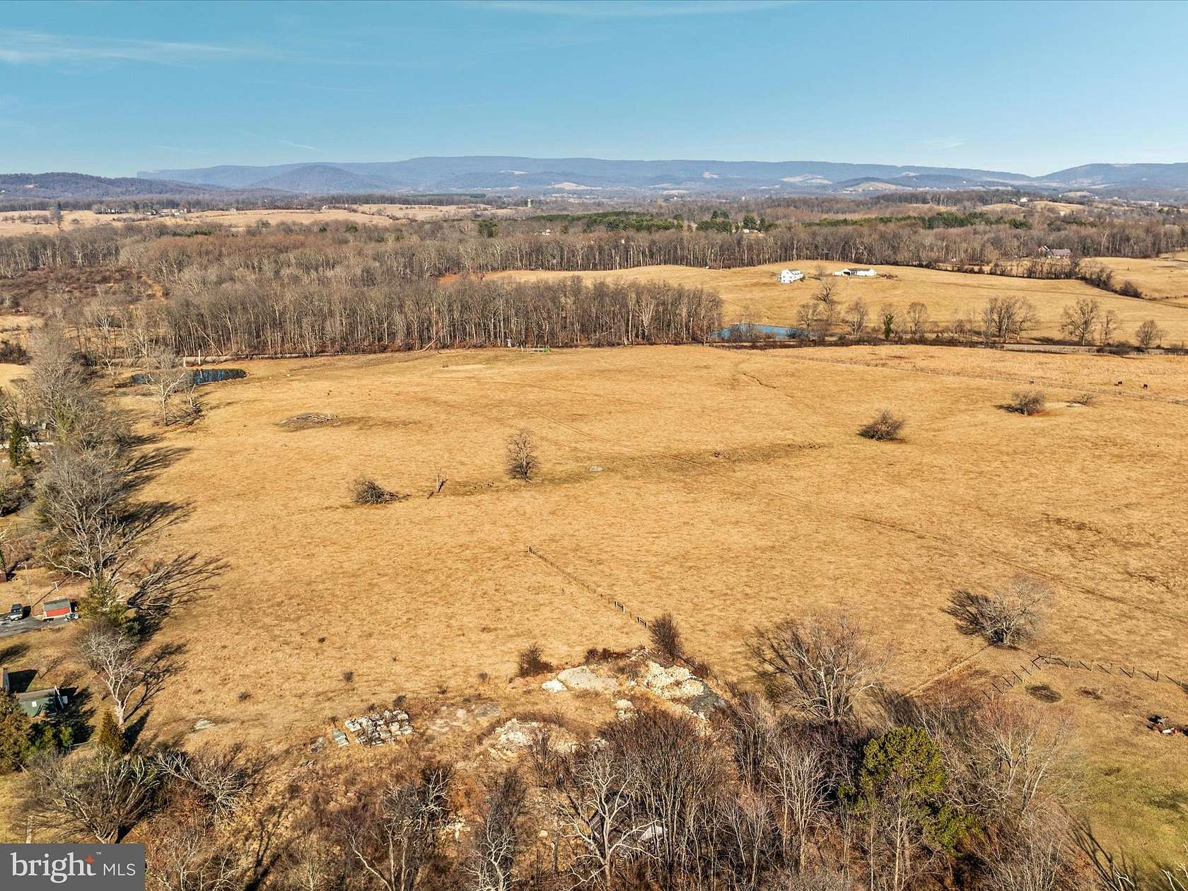 18 Acres of Land for Sale in Marshall, Virginia