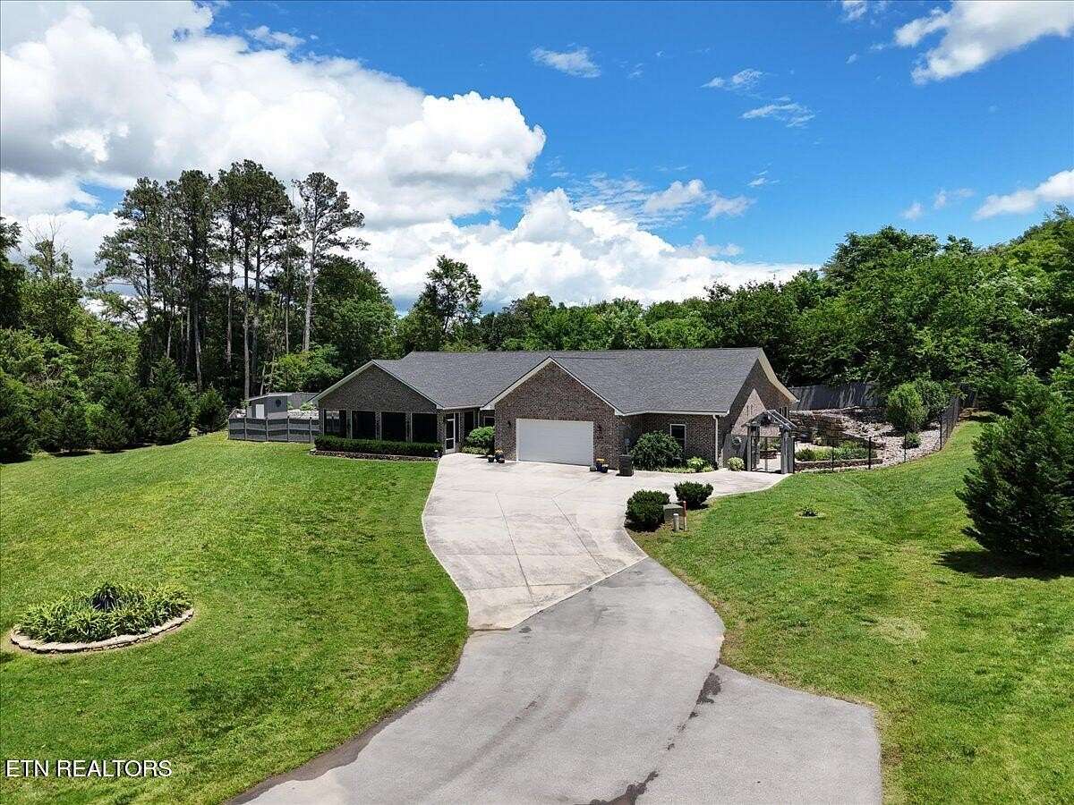 2.42 Acres of Residential Land with Home for Sale in Maryville, Tennessee
