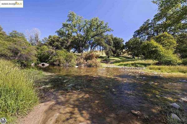 143 Acres of Land with Home for Sale in Jamestown, California