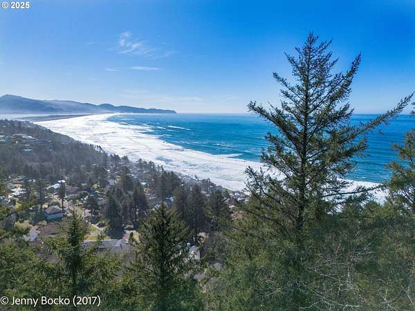 0.13 Acres of Residential Land for Sale in Oceanside, Oregon