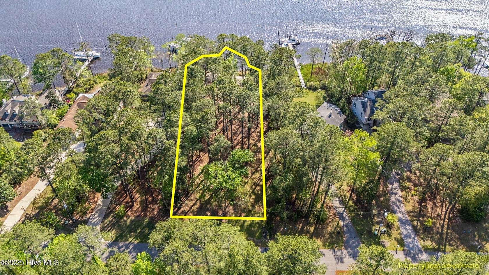 0.57 Acres of Residential Land for Sale in New Bern, North Carolina
