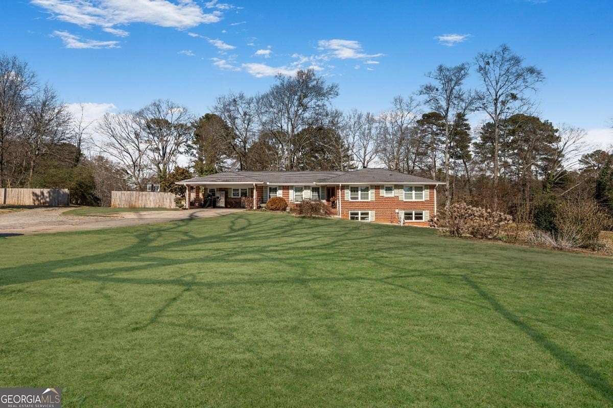 4.13 Acres of Land with Home for Sale in Lilburn, Georgia