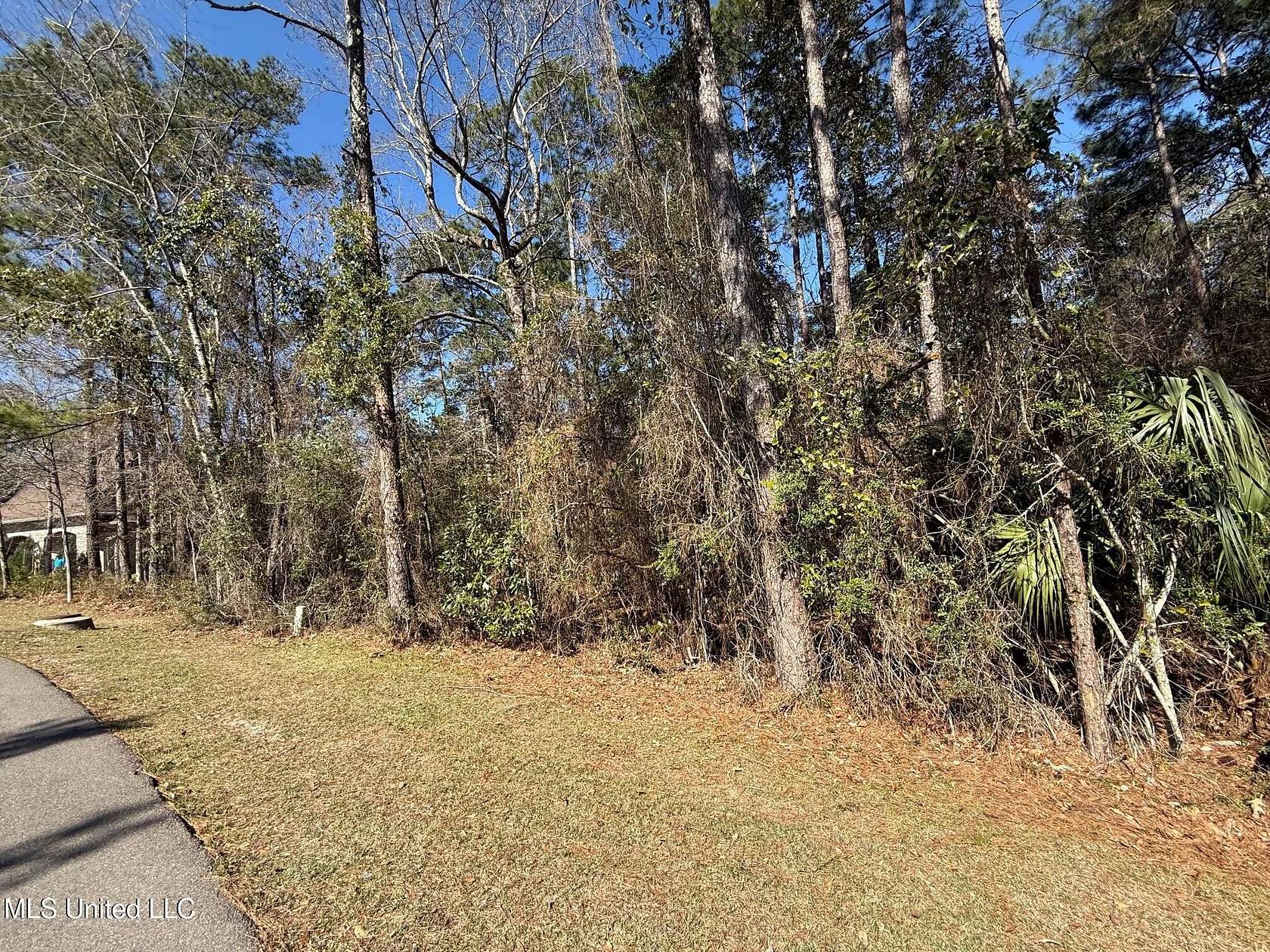 0.38 Acres of Residential Land for Sale in Diamondhead, Mississippi