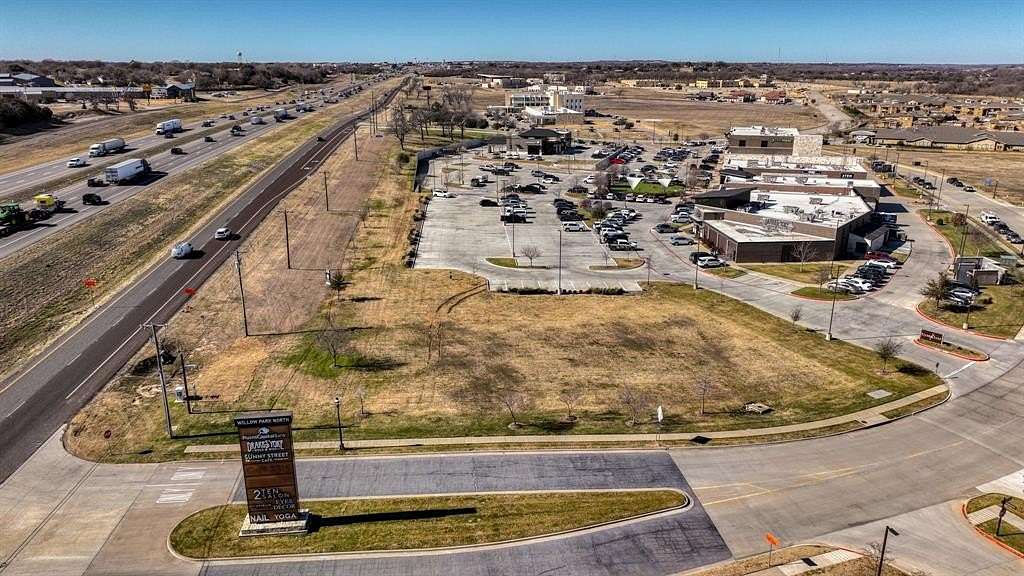 0.75 Acres of Commercial Land for Sale in Willow Park, Texas