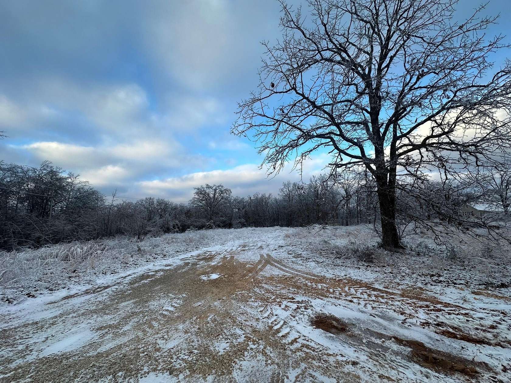 2.4 Acres of Land for Sale in Mountain Grove, Missouri