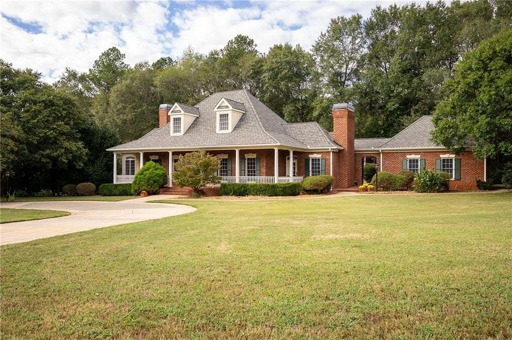 18.52 Acres of Land with Home for Sale in Kingston, Georgia