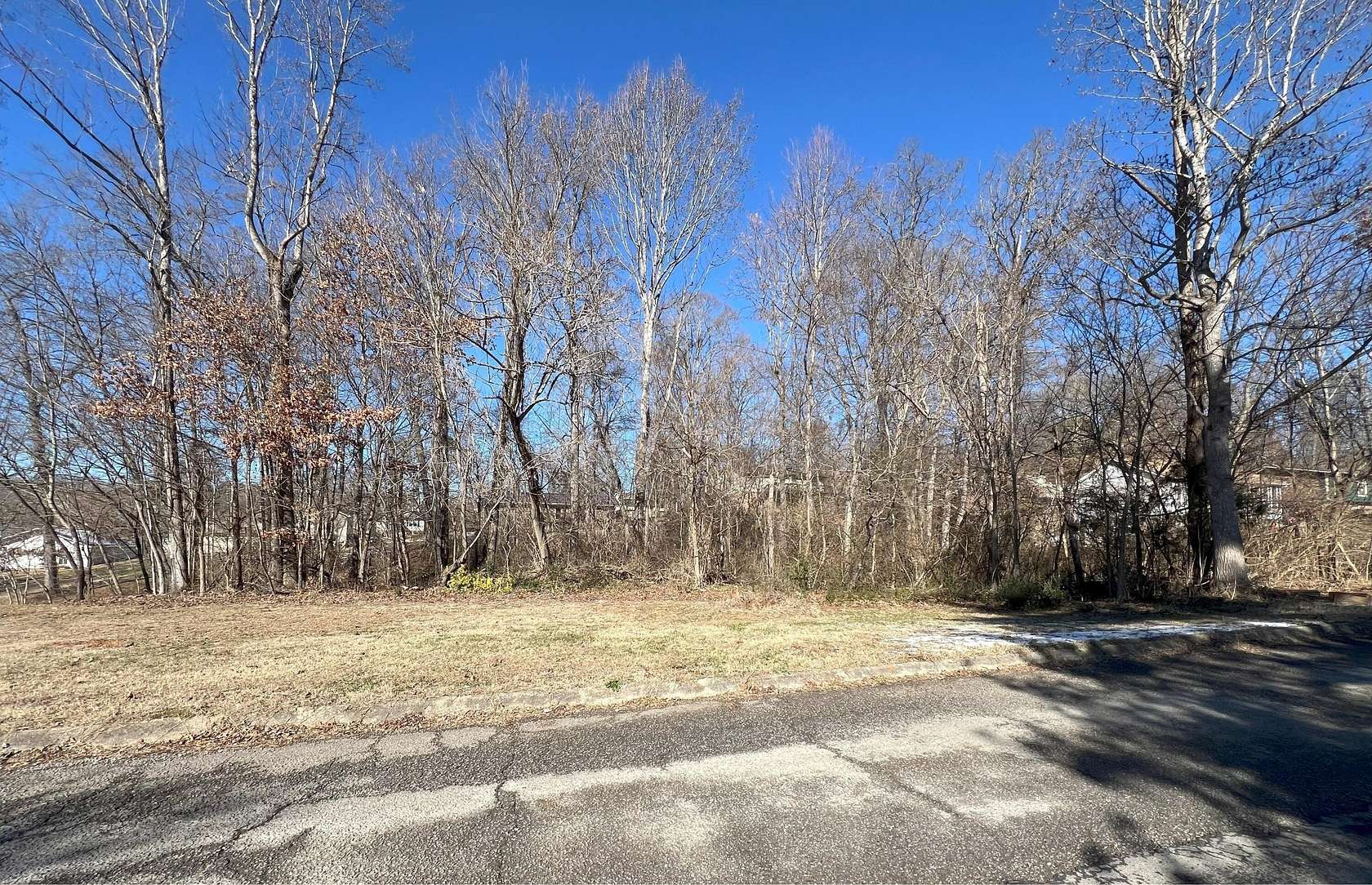 0.69 Acres of Residential Land for Sale in Morristown, Tennessee